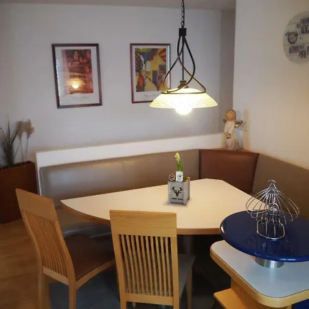 Der Grimmige Berg Apartman *